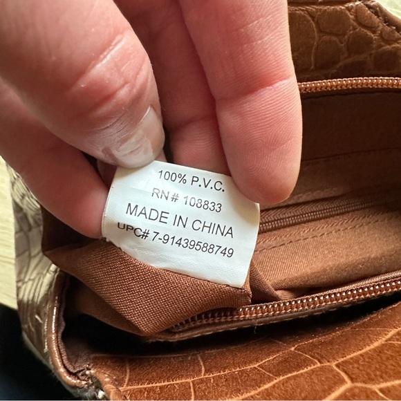 Y2k brown faux leather crocodile style shoulder bag - Picture 10 of 11